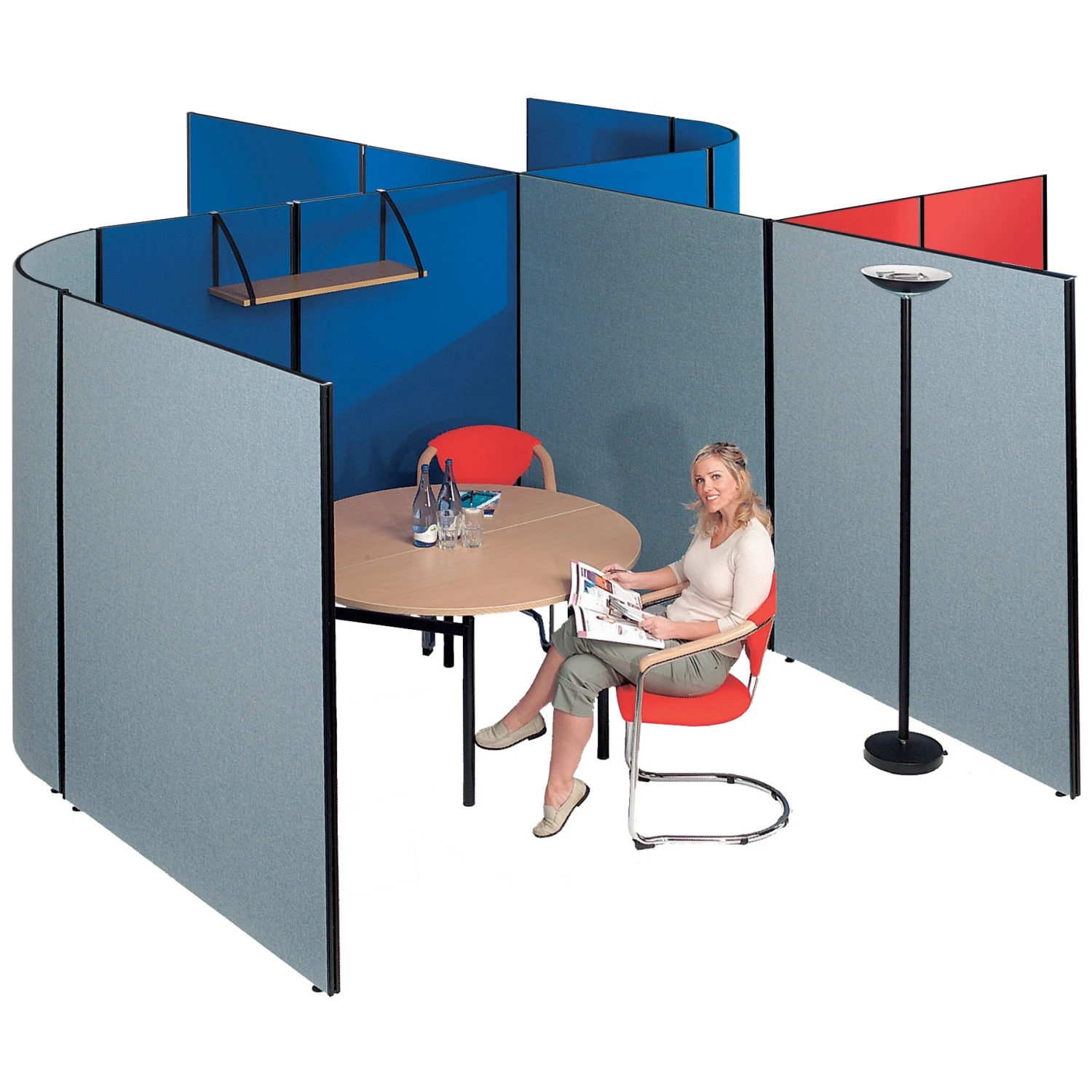 BusyScreen Floorstanding Screens 3 BusyScreen Floorstanding Screens